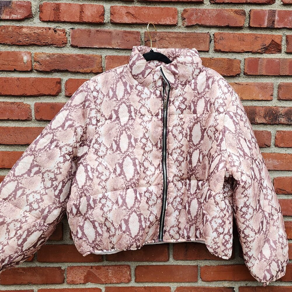 Animal Print Neutral Puffer Crop Coat NWT